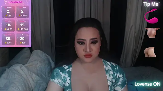 Hotcum ella online show from March 25, 1:44 am