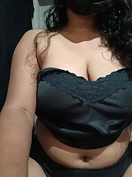DiyaRoy49 online show from July 7, 9:57 am