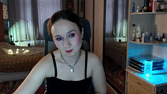 ClassyInna online show from November 7, 8:53 am