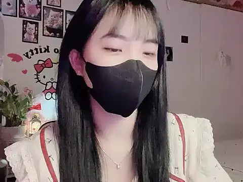 keelinnn19 online show from November 28, 7:50 pm