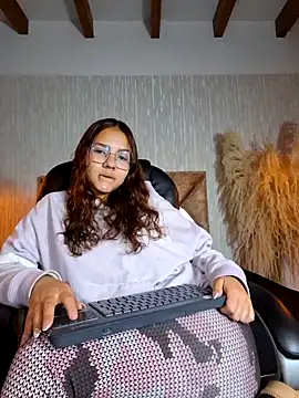 angeles azul online show from March 18, 1:49 pm