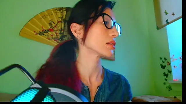 KiotoShine online show from November 19, 1:00 pm