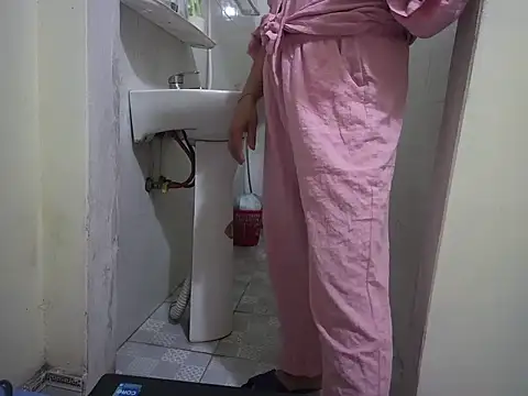 Xue weng online show from March 17, 5:55 am