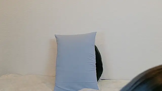 sarina at online show from November 21, 4:25 am