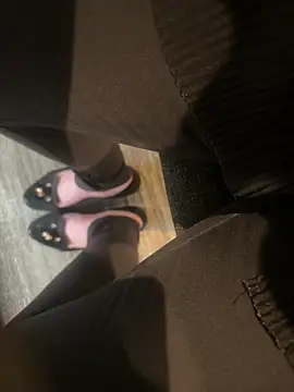 HiddenHoneyLDN online show from October 20, 11:35 am