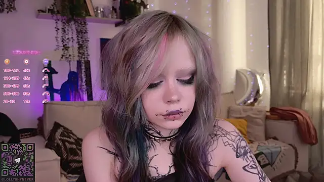 Lollyshy online show from February 15, 1:21 pm