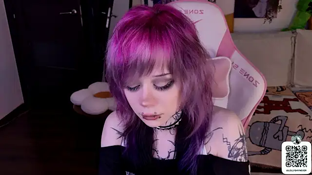 Lollyshy online show from September 9, 1:33 pm