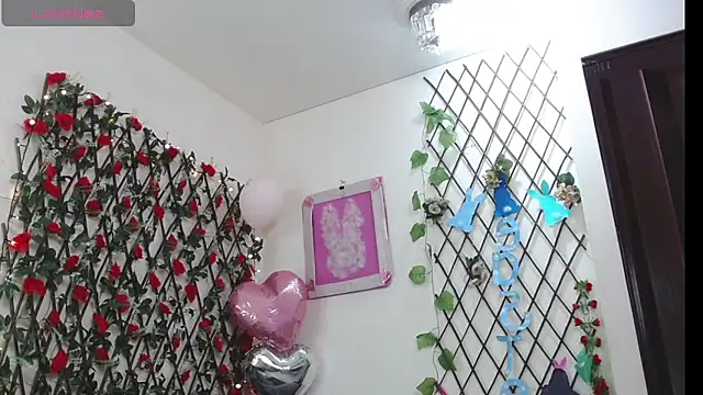 LiamBrown09 online show from April 14, 7:36 pm