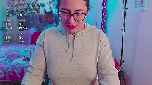 Estrella  sex online show from October 11, 12:30 pm