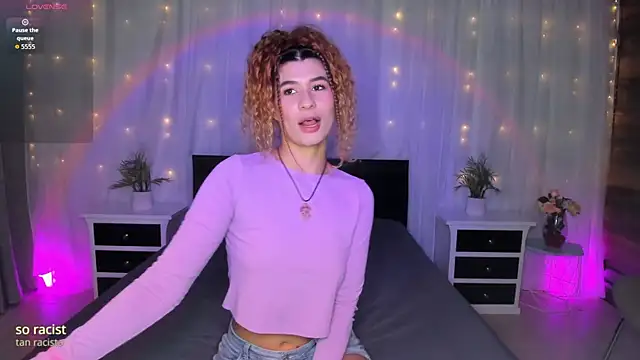 Evolet Bee online show from September 16, 2:14 pm