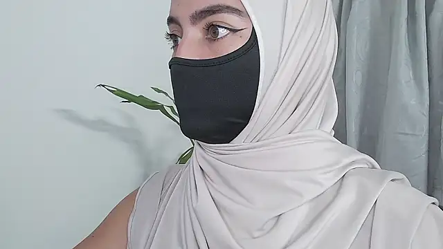 jade nassar online show from February 3, 2:53 am