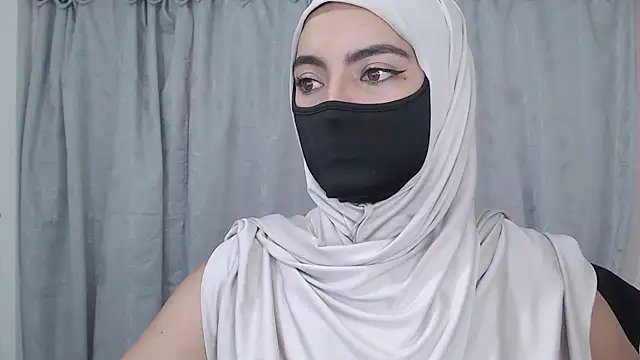 jade nassar online show from April 9, 12:46 am