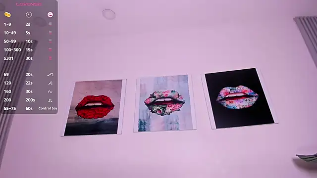 Monika-Ruiz online show from December 19, 8:45 pm