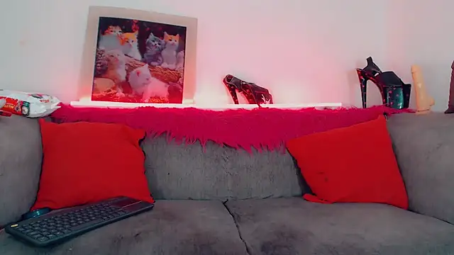 vicky gill online show from September 24, 9:03 pm