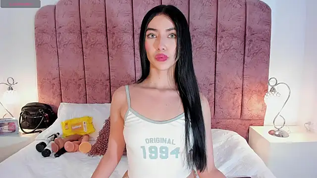 ValeskaZuev1 online show from September 26, 7:33 pm