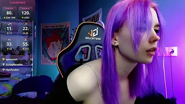 Kiara Dream online show from October 18, 9:05 pm