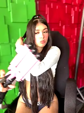 Snapshot of Linda_LS chatting on September 27, 2:24 pm Linda LS online show from September 27, 2:24 pm