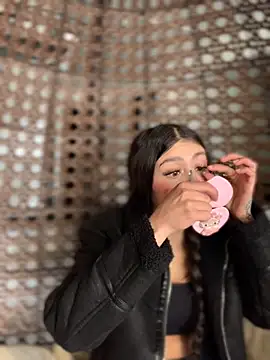 Snapshot of Linda_LS chatting on October 8, 1:59 pm Linda LS online show from October 8, 1:59 pm