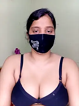 Rose-luckey online show from March 31, 6:19 pm