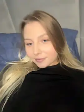 Amy mit online show from April 4, 3:11 pm