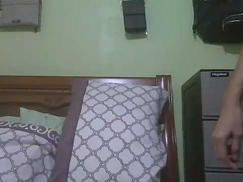 Sexyjenny4u online show from March 18, 7:13 am