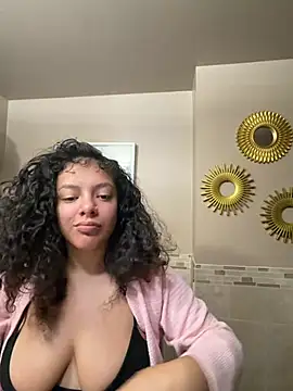 allybluee777 online show from April 7, 11:34 am