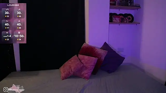 dark  nymph online show from May 16, 2:03 am