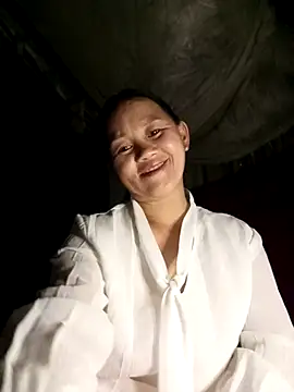 MaiHoa69 online show from March 23, 1:50 pm