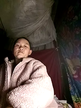 MaiHoa69 online show from March 15, 3:25 pm