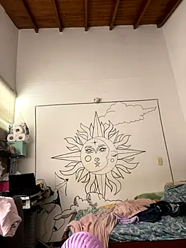 Paulina-Wells online show from September 29, 8:47 pm