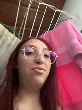 Paulina-Wells online show from November 5, 10:04 pm