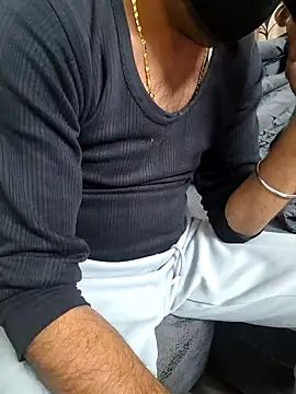 Delhi Couple BlowjobFuck online show from December 15, 1:05 pm