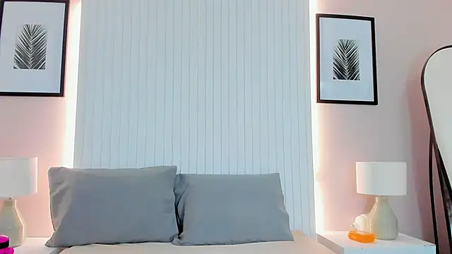 catalina jolie online show from October 2, 11:48 am