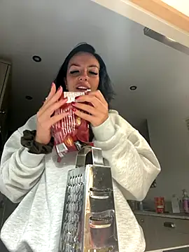 BELLABLACKXUK online show from October 21, 5:17 pm