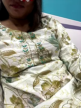 Naughty-Kamini online show from September 28, 6:24 pm