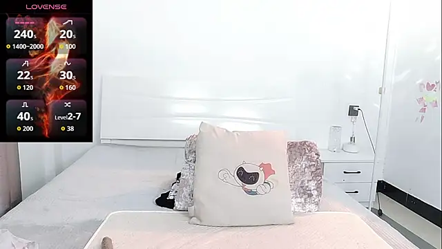 YIWA-2000 online show from April 2, 6:22 am