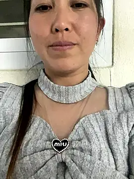 Huong-Ly online show from January 19, 1:29 pm