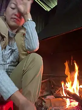 Huong-Ly online show from November 20, 3:07 am