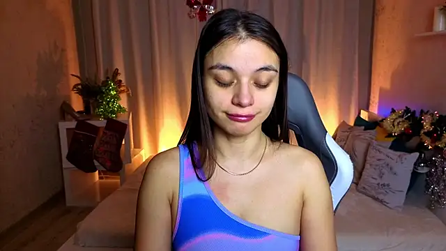 Leila Hefner online show from December 18, 2:49 am