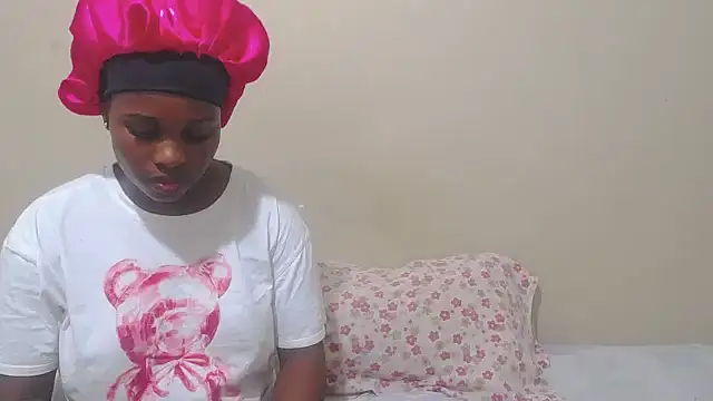 Blackberry96  online show from February 4, 7:17 pm