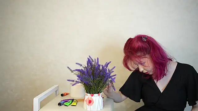 Snapshot of Stella_Vanila chatting on October 22, 1:54 am Stella Vanila online show from October 22, 1:54 am