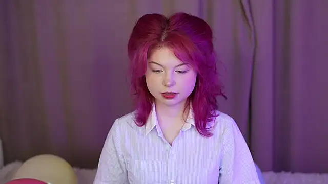 Snapshot of Stella_Vanila chatting on October 24, 2:18 am Stella Vanila online show from October 24, 2:18 am