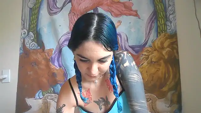 peetitefairy online show from March 7, 6:15 pm