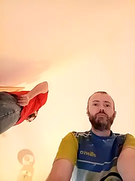 Big Bi Cub online show from October 17, 6:16 am