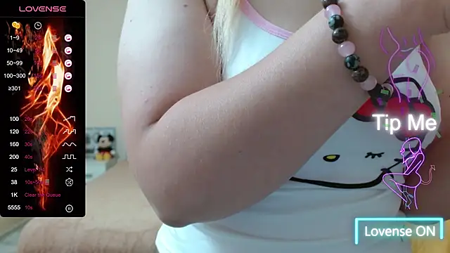 Daddyisssues1 online show from June 15, 5:51 am