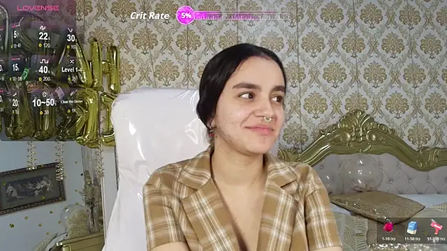 JessB  online show from March 31, 7:36 pm