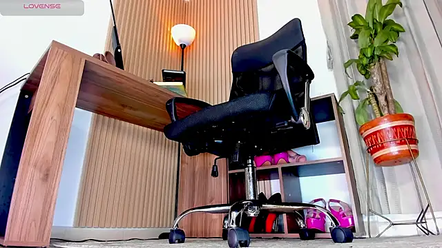 Anastacia lestrange online show from October 30, 11:33 am