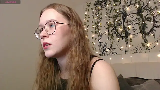 MandyMils online show from November 22, 5:04 pm