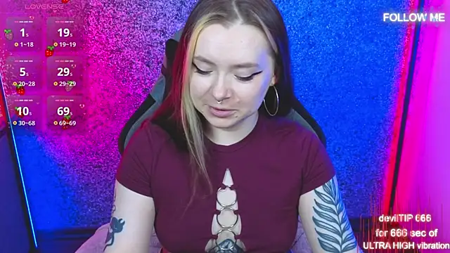 SadPotato  online show from October 10, 12:10 pm