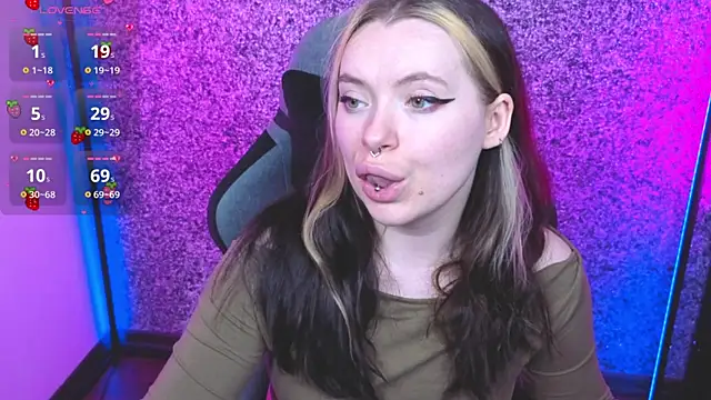 SadPotato  online show from September 19, 1:10 pm